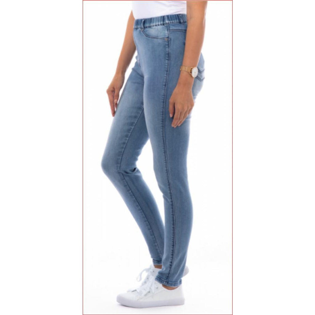 Washed Denim Stretch Jegging - Light Denim - Willow and Vine